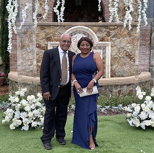 Meet your Posher, Mercedes